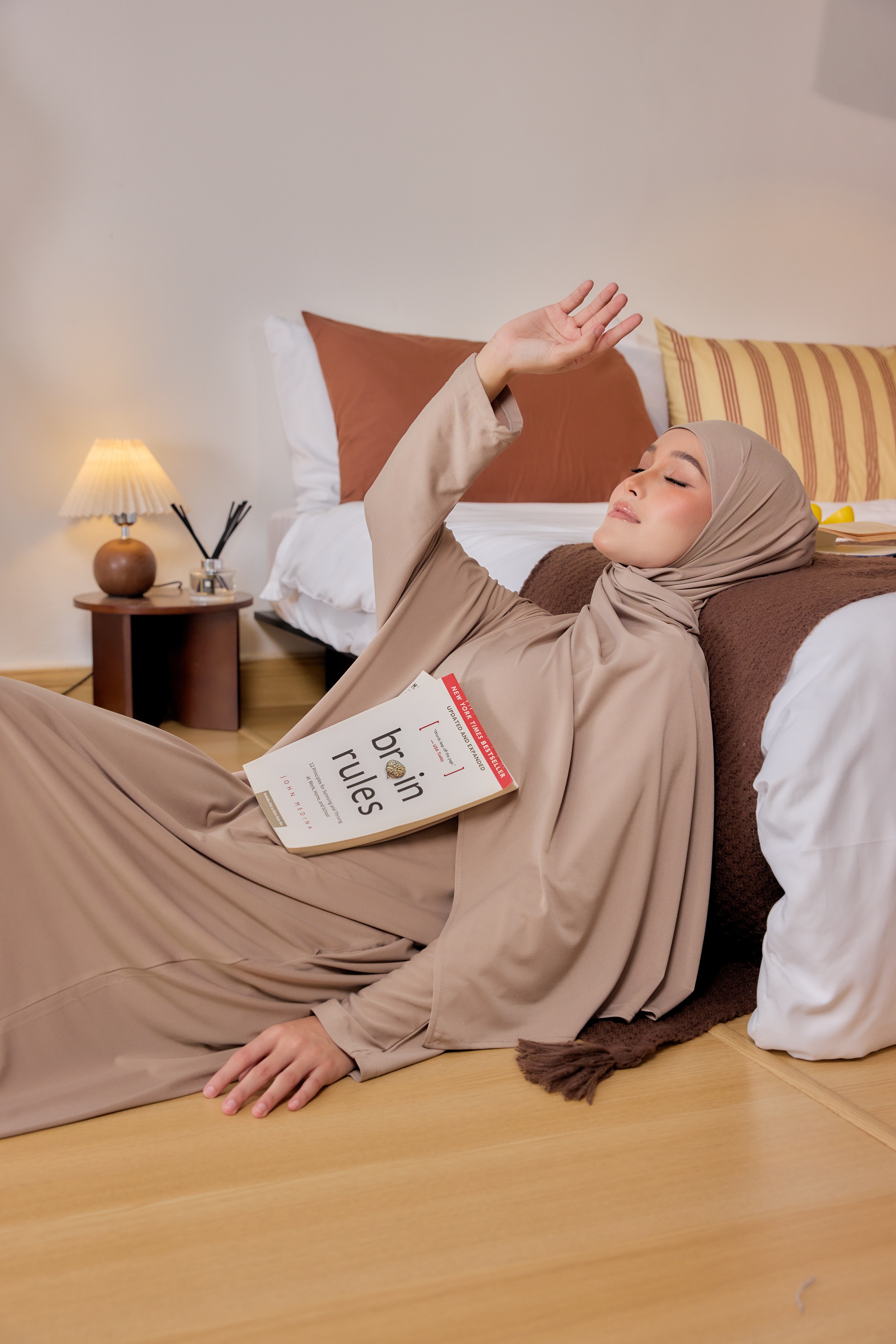 Noa Shawl In Warm Sand