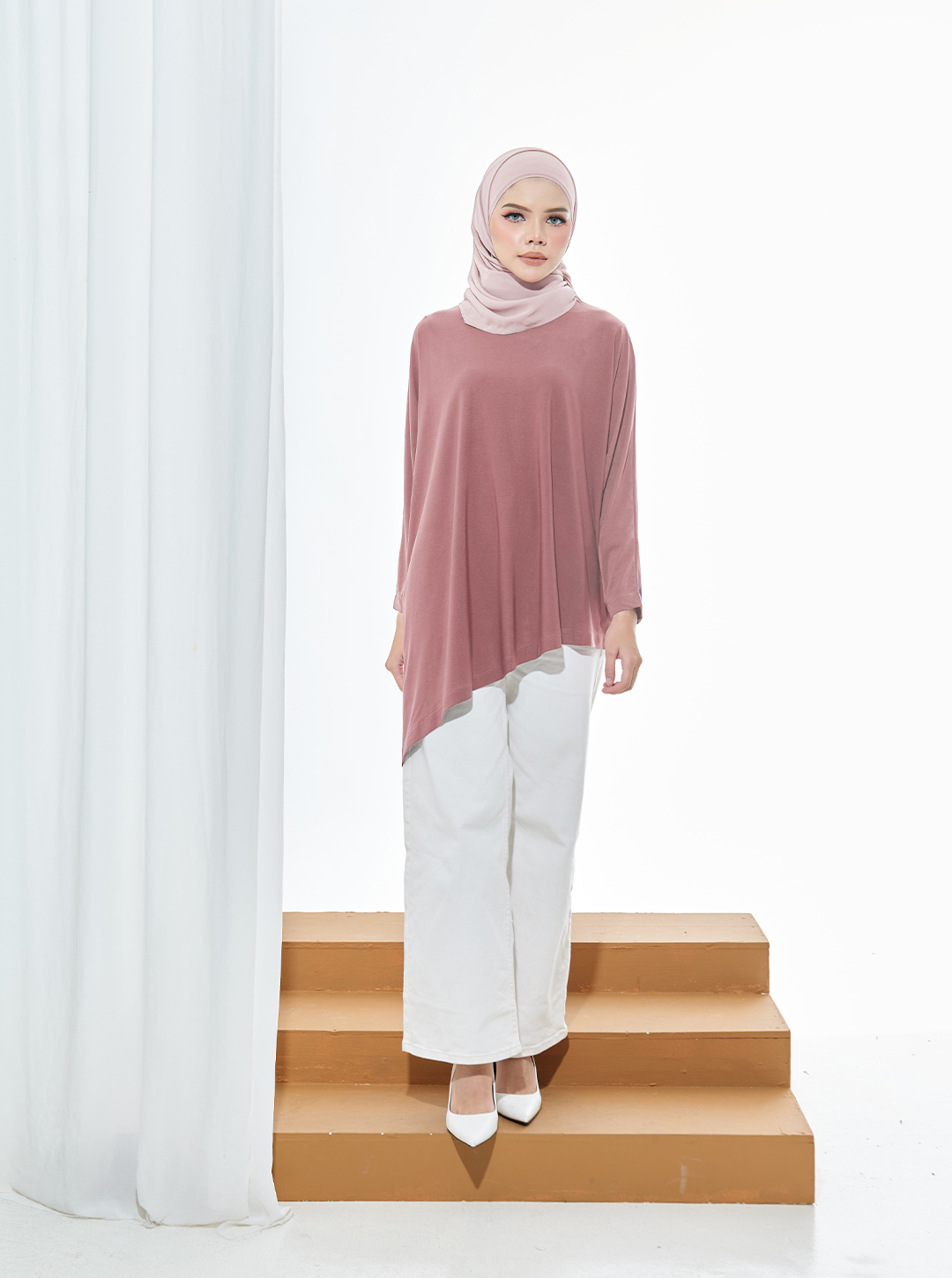 Naila In Petal Pink