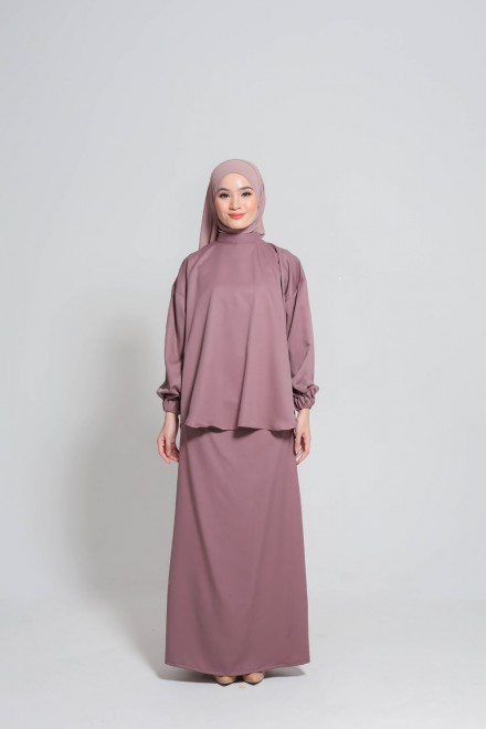 Naomi in Dusty Violet