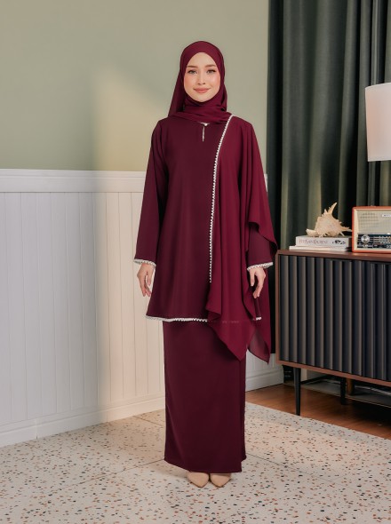 Dara Set In Maroon Dara Set In Maroon