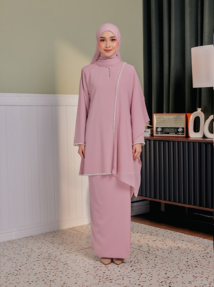 Dara Set In Soft Pink Dara Set In Soft Pink