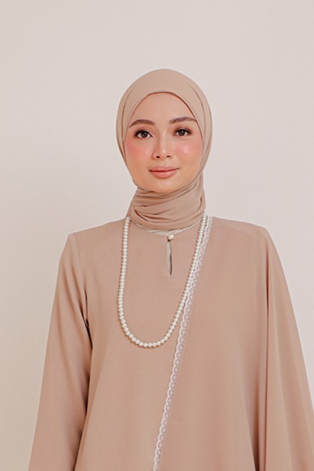 Dinda plain shawl in skin