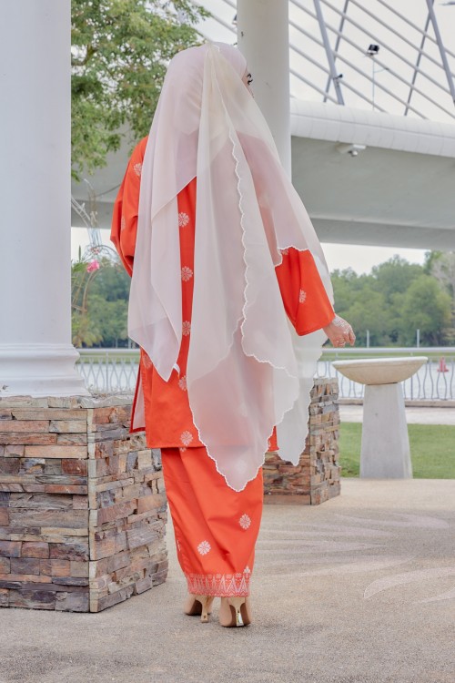 Kuntum Brick Orange
