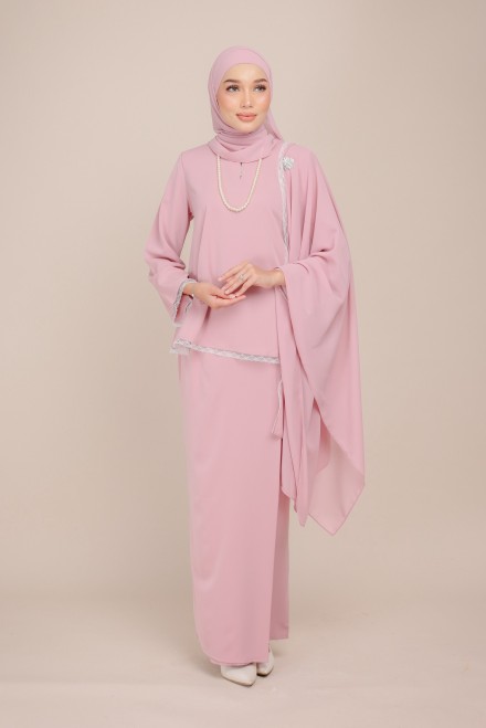Dinda New Soft Pink With Selendang