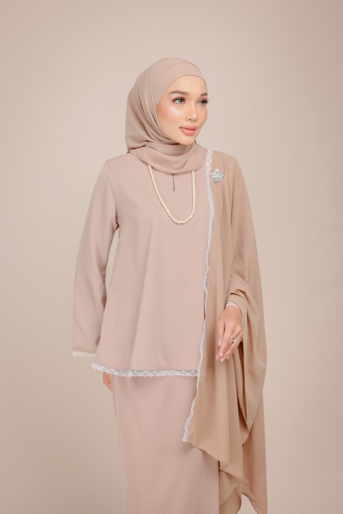 Dinda New Soft Brown With Selendang