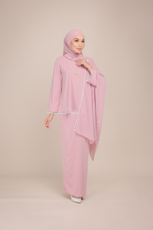 Dinda New Soft Pink With Selendang