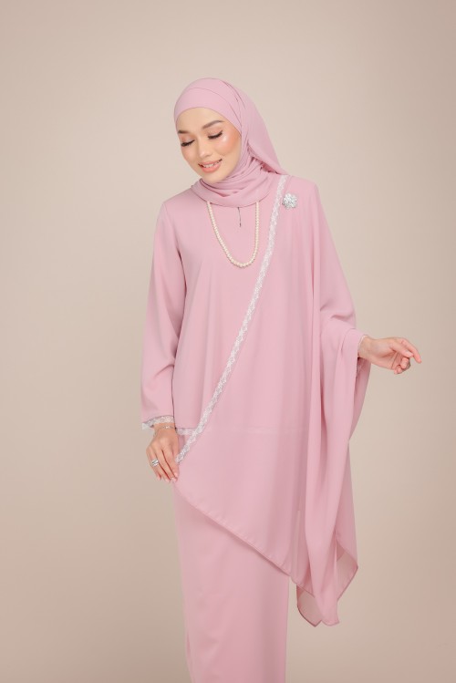 Dinda New Soft Pink With Selendang