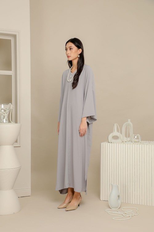 Maliqa in Medium Grey