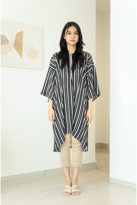 Nia Midi Caftan in Black White