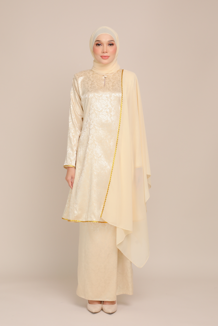 Dang Anum in Cream