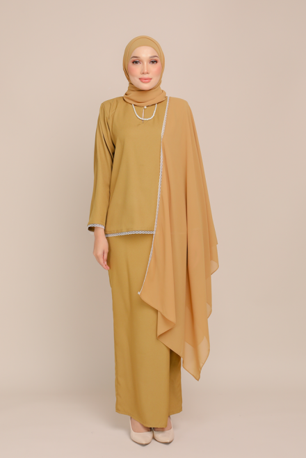 Dinda Olive Mustard with Lace Shawl