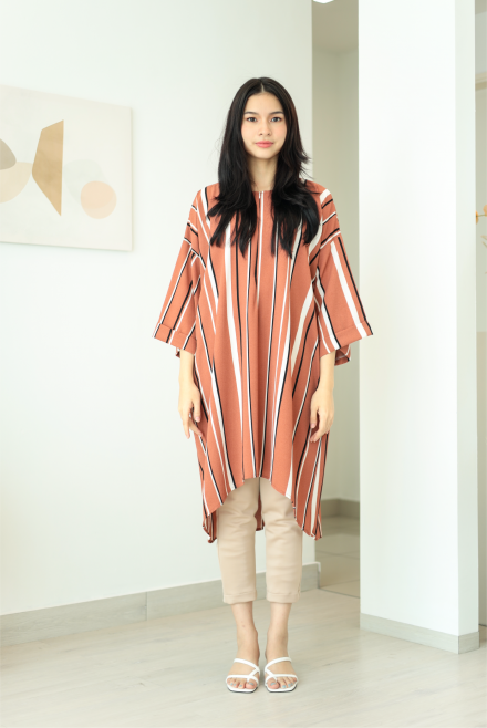 Nia Midi Caftan in Richie Brown