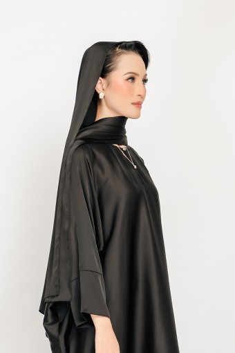 NAIMA SATIN SHAWL