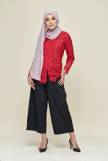 Laysa Top In Red