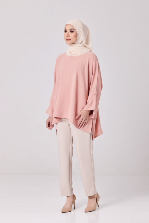 Melly Top in Coral Pink