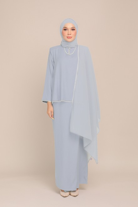 Dinda Soft Blue with Lace Shawl
